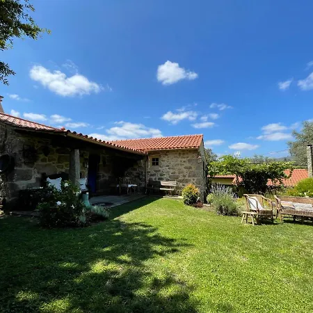 別荘 Casa De Vilar De Rei - Refugio No Minho Com Piscina ポンテ・デ・リマ