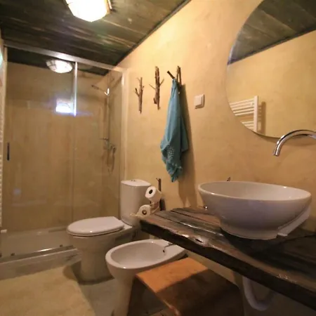 Dom wakacyjny Casa De Vilar De Rei - Refugio No Minho Com Piscina