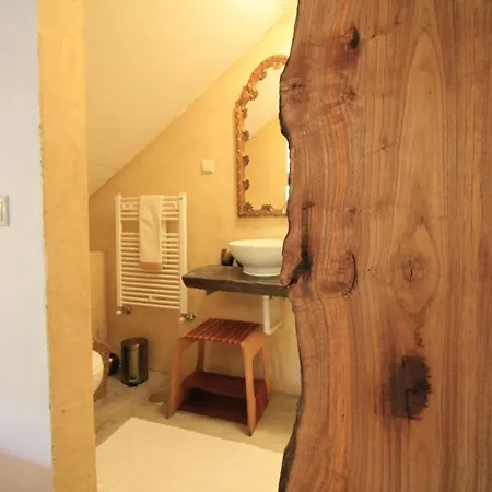 Casa De Vilar De Rei - Refugio No Minho Com Piscina