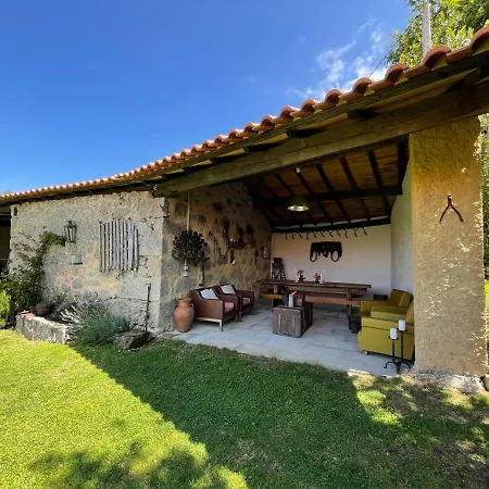 Casa De Vilar De Rei - Refugio No Minho Com Piscina Semesterbostad *