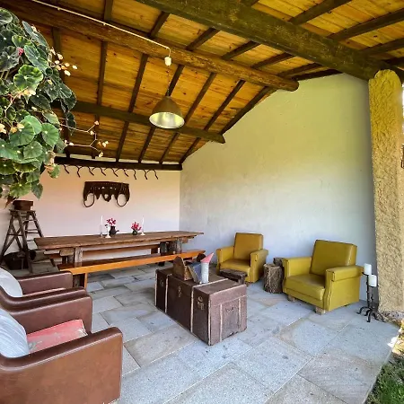 Dom wakacyjny Casa De Vilar De Rei - Refugio No Minho Com Piscina
