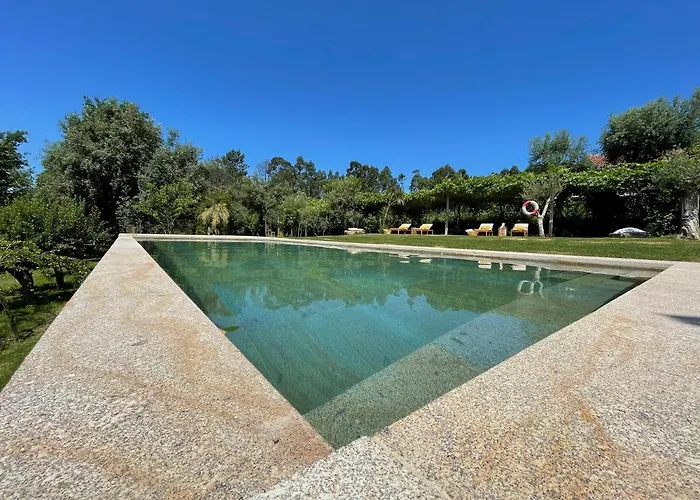 Casa De Vilar De Rei - Refugio No Minho Com Piscina