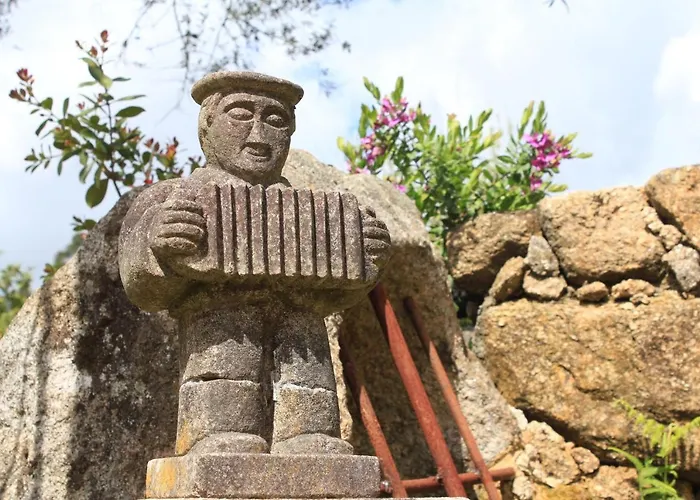 Casa De Vilar De Rei - Refugio No Minho Com Piscina
